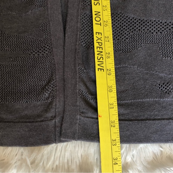 Lululemon Athletica Find Your Light Wrap - Picture 7 of 14